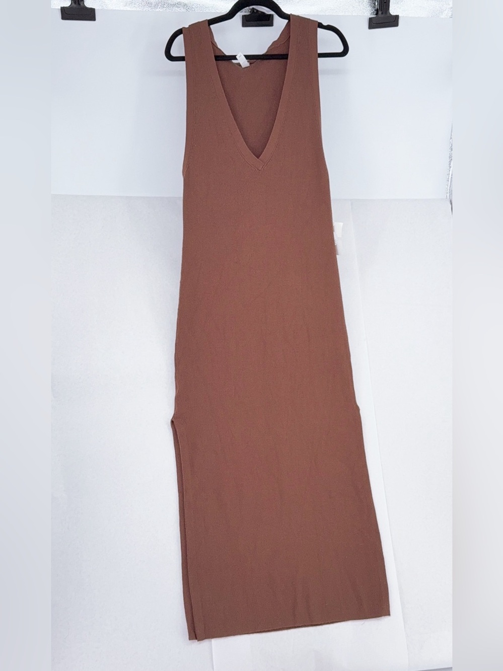 NWT Daily Practice by Anthropologie Slim V-Neck Sleeveless Dress Brown Sz M